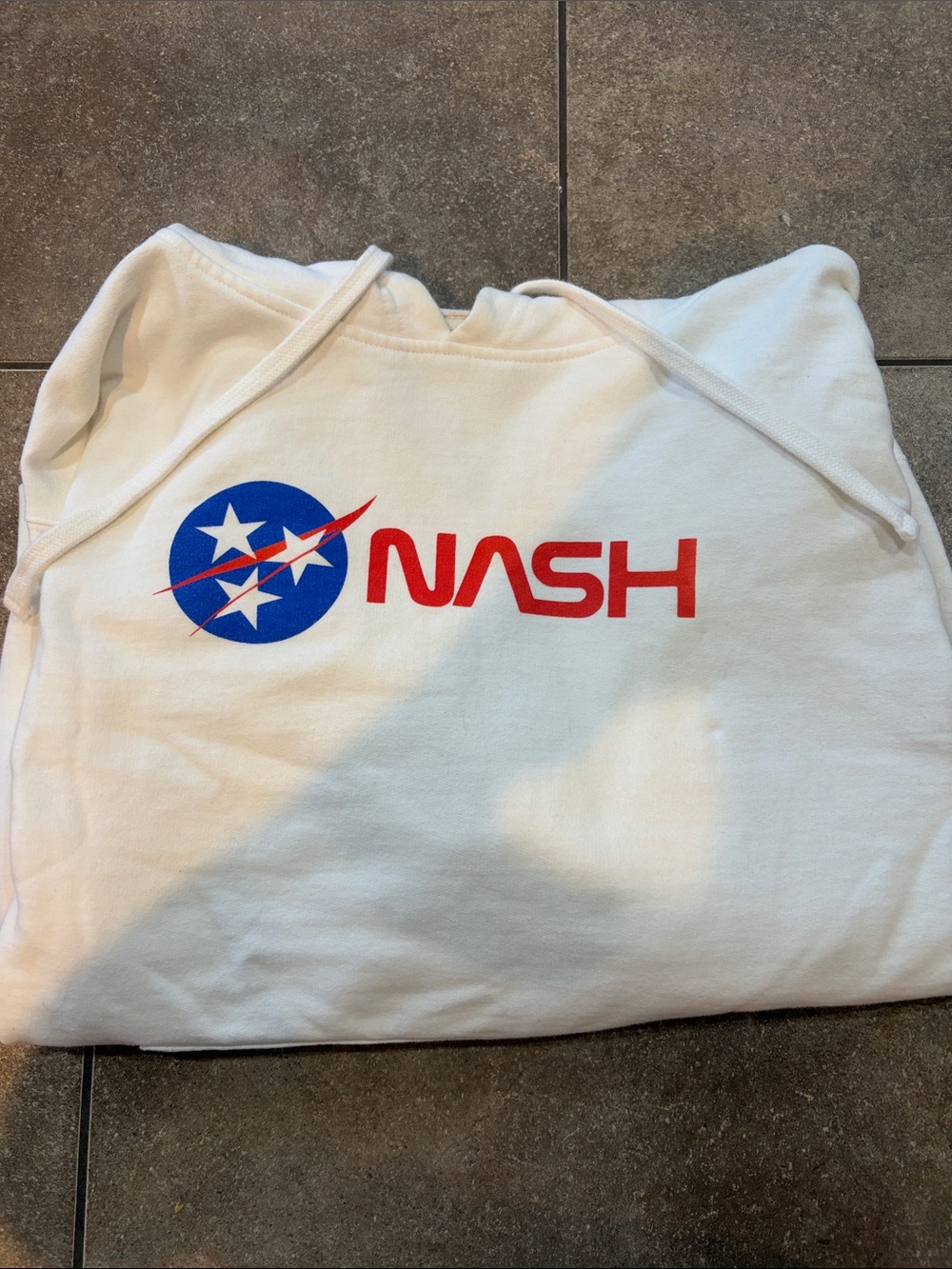 Ash White Hoodie with Blue & Red Nash Logo